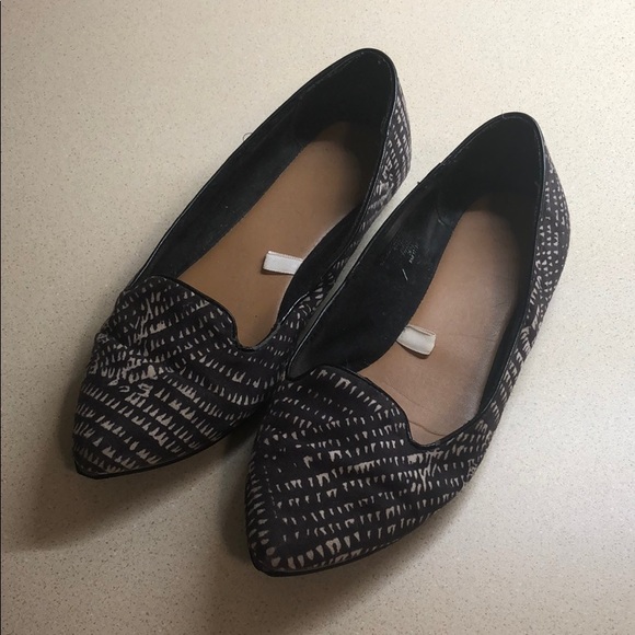 Cute flats! - Picture 2 of 2